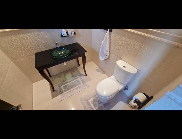 4 BEDROOM GOLF ESTATE FOR SALE IN BLUE VALLEY GOLF ESTATE